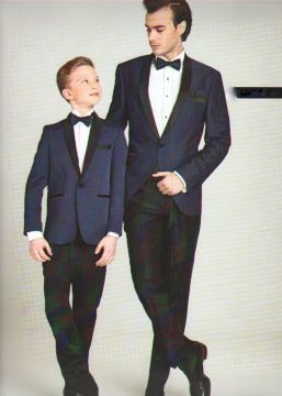 Kisfiú és fiú öltönyök és szmokingok