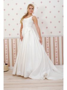 Vadselyem fehér abroncsos, uszályos esküvői ruha, M.C. ES/67