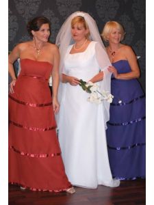 Romantica of Devon A-vonalú muszlin ujjú egyszerü nagyméretű molett esküvői ruha